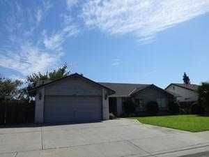 20443 Opal Ct, Hilmar, CA 95324