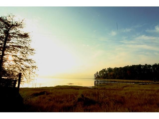 126 Love Nest Lane, Florien, LA 71429