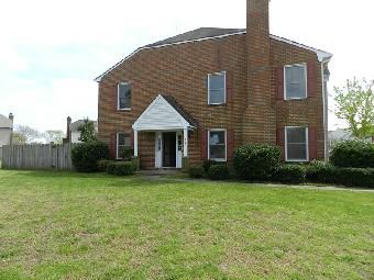 326 Brisa Dr, Chesapeake, VA 23322