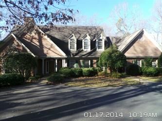 357  Twin Oaks Dr, Spartanburg, SC 29306