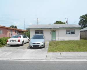 427 NW 11th Ave, Boynton Beach, FL 33435