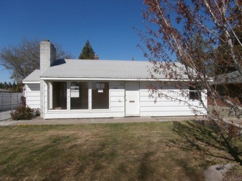 1608 S 15th Avenue, Yakima, WA 98902