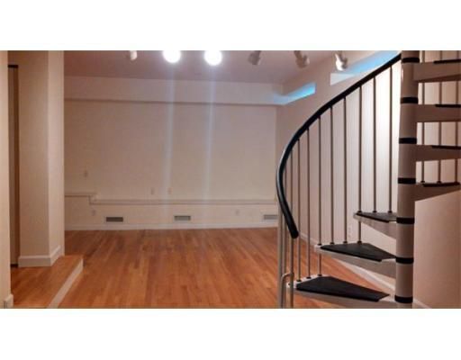 156-160 Chelsea St #101, Boston, MA 02128