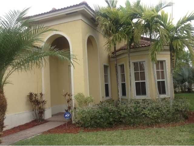 4107 NE 22 CT, Homestead, FL 33033