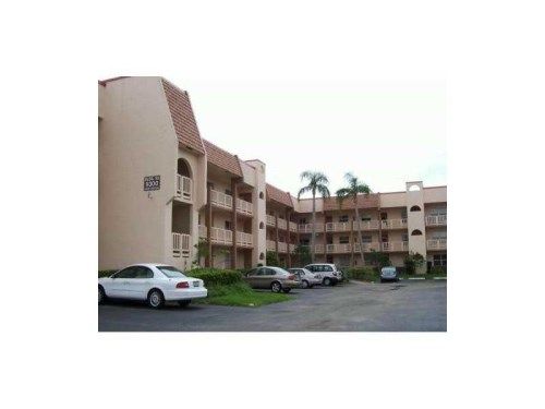 9300 SUNRISE LAKES BL # 207, Fort Lauderdale, FL 33322