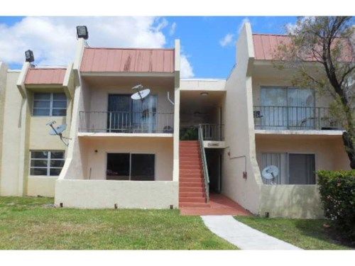 13996 SW 90 AV # 211-BB, Miami, FL 33176