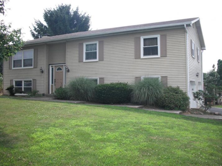 38 VISTA DRIVE, Maytown, PA 17550