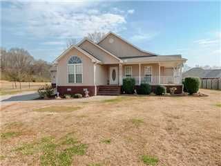 2302 Victoria Ave, Muscle Shoals, AL 35661