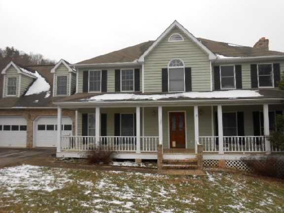 120 Horseshoe Trl, Barnardsville, NC 28709