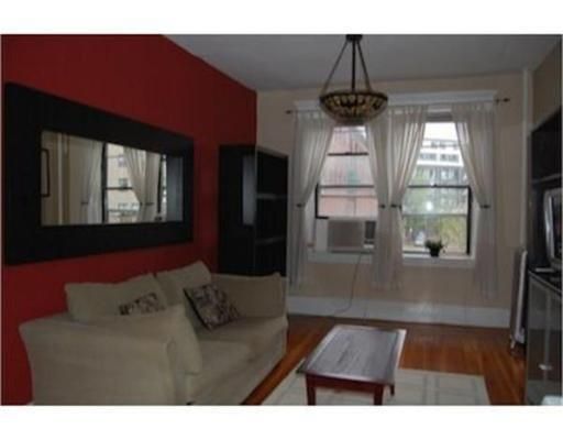 Burbank St #10, Boston, MA 02115