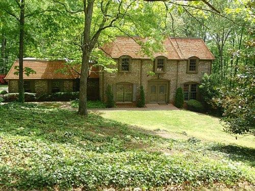 1075 Greenway, Atlanta, GA 30350