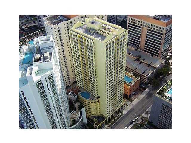 170 SE 14 ST # 2204, Miami, FL 33131