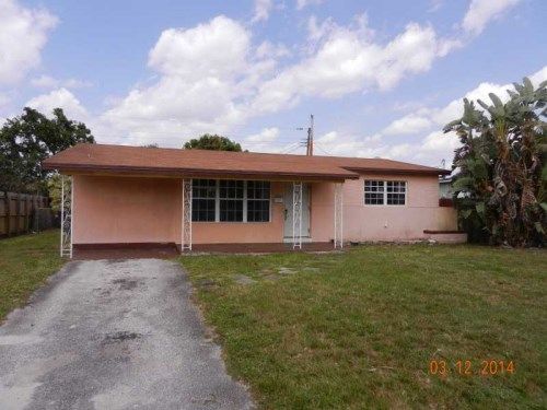 7751 MERIDIAN ST, Hollywood, FL 33023