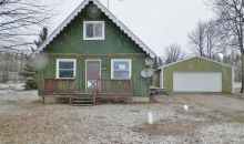 6161 Pells St Pellston, MI 49769