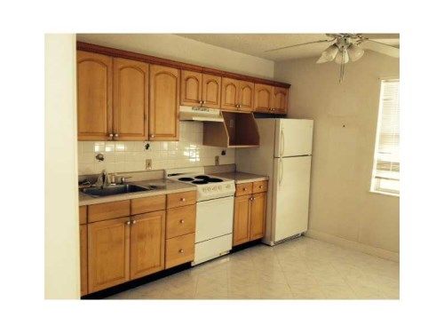 343 VAN BUREN ST # 4, Hollywood, FL 33019