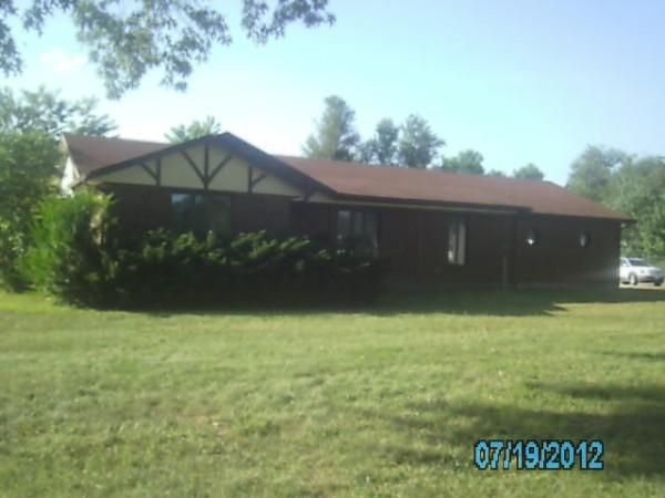 800 Brown St, Advance, MO 63730