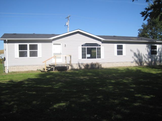 W7588 Center Valley, Shiocton, WI 54170