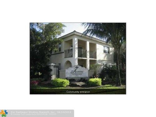 2548 CENTERGATE DR # 304, Hollywood, FL 33025