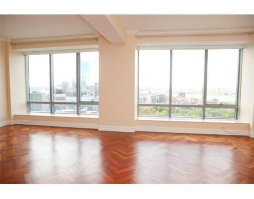 2 Avery St #28D, Boston, MA 02111