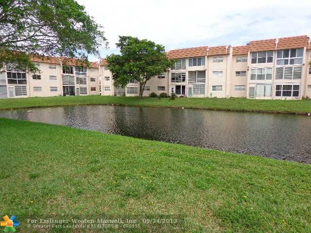 2720 N Pine Island Rd # 111, Fort Lauderdale, FL 33322