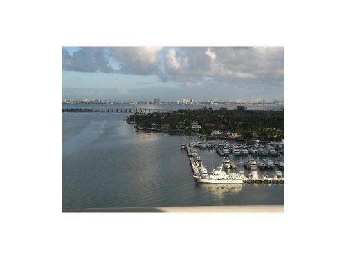 10 VENETIAN WY # 404, Miami Beach, FL 33139