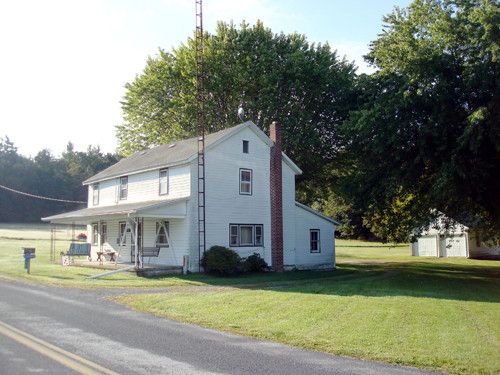 1362 New Road, Orrtanna, PA 17353