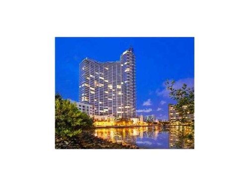 2020 N BAYSHORE DR # 3701, Miami, FL 33137