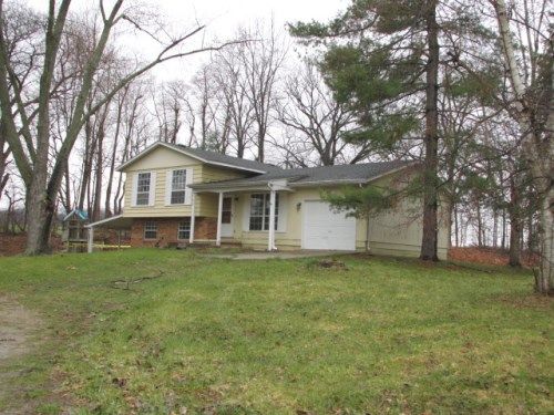 576 Maitland Dr, Horton, MI 49246