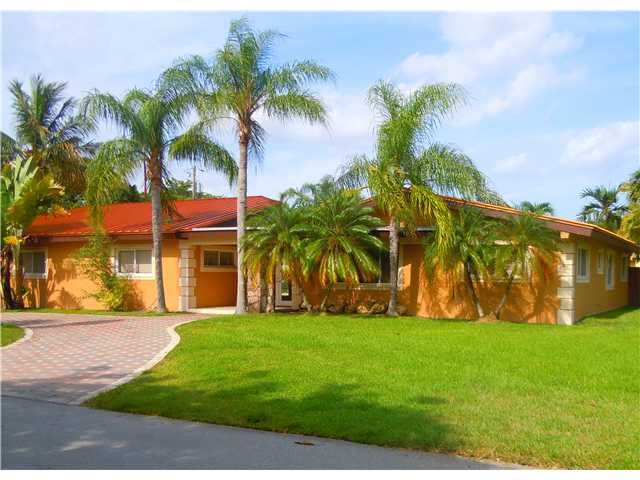 12945 SW 82 PL, Miami, FL 33156