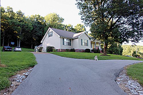 220 Hogans Creek Rd, Carthage, TN 37030