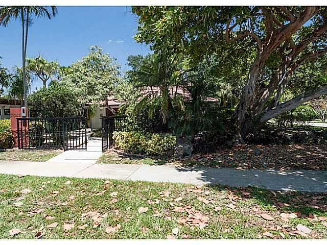 2045 NE 197 TE, Miami, FL 33179