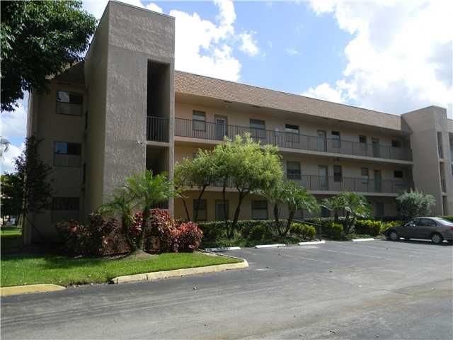 10332 SUNRISE LAKES BL # 201, Fort Lauderdale, FL 33322