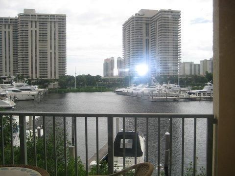 19655 E COUNTRY CLUB DR # 6406, Miami, FL 33180