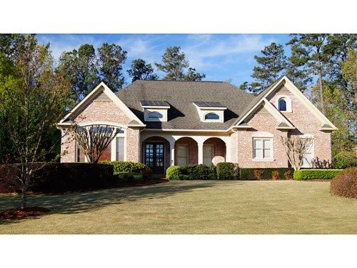 6820 Sunbriar Drive, Cumming, GA 30040