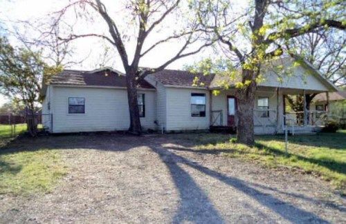 319 Morgan Mill Rd, Stephenville, TX 76401