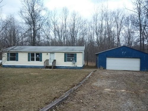 6791 Tracy Road SE, Uhrichsville, OH 44683