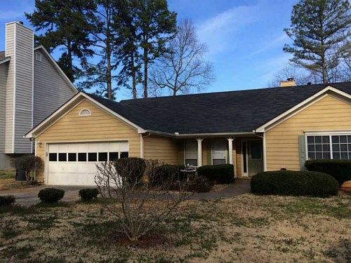 658 Glenspring Drive, Lawrenceville, GA 30043