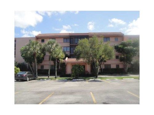 20860 SAN SIMEON WY # 204, Miami, FL 33179