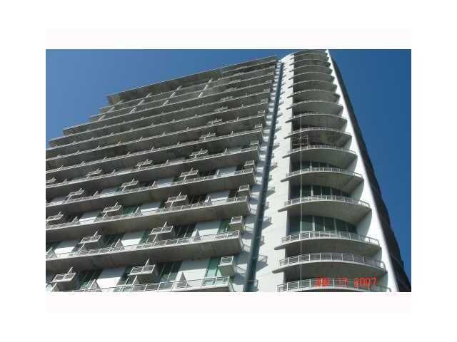 690 SW 1 CT # 2906, Miami, FL 33130