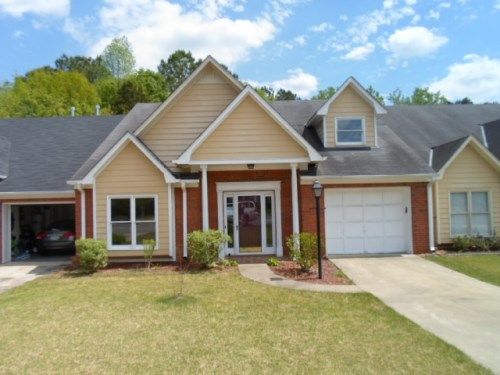 2241 Ascot Ln, Birmingham, AL 35216