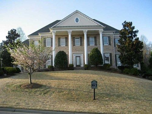 150 Sherwood Pass, Roswell, GA 30075