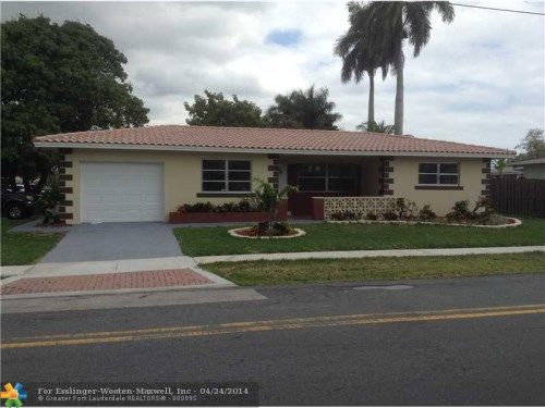 203 SE 2ND ST, Dania, FL 33004