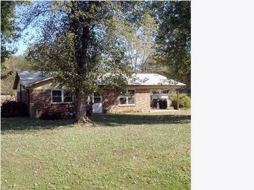 218 HARMON RD, Graysville, TN 37338