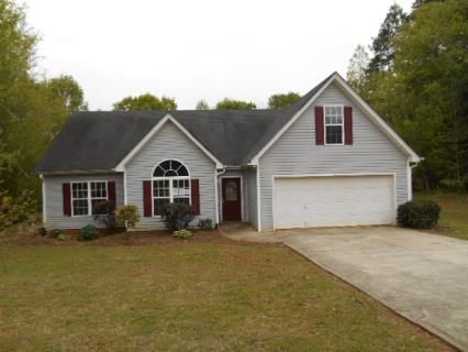 83 Eugene Ct, Jefferson, GA 30549