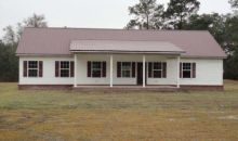 16 Fort Mcintosh Loop Hortense, GA 31543