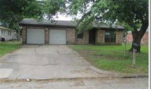 509 S Debbie Ln Alvin, TX 77511