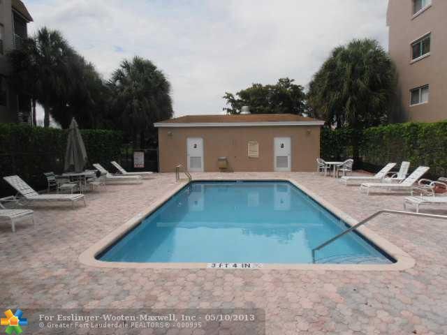 9470 Tangerine Pl # 202, Fort Lauderdale, FL 33324