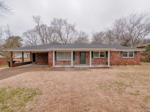 416 Lakeside Dr., E, Florence, AL 35630