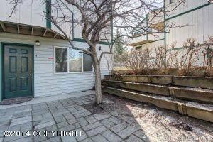 7045 Weimer Road, Anchorage, AK 99502