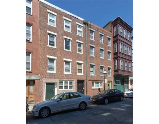 84 Endicott St #1, Boston, MA 02113